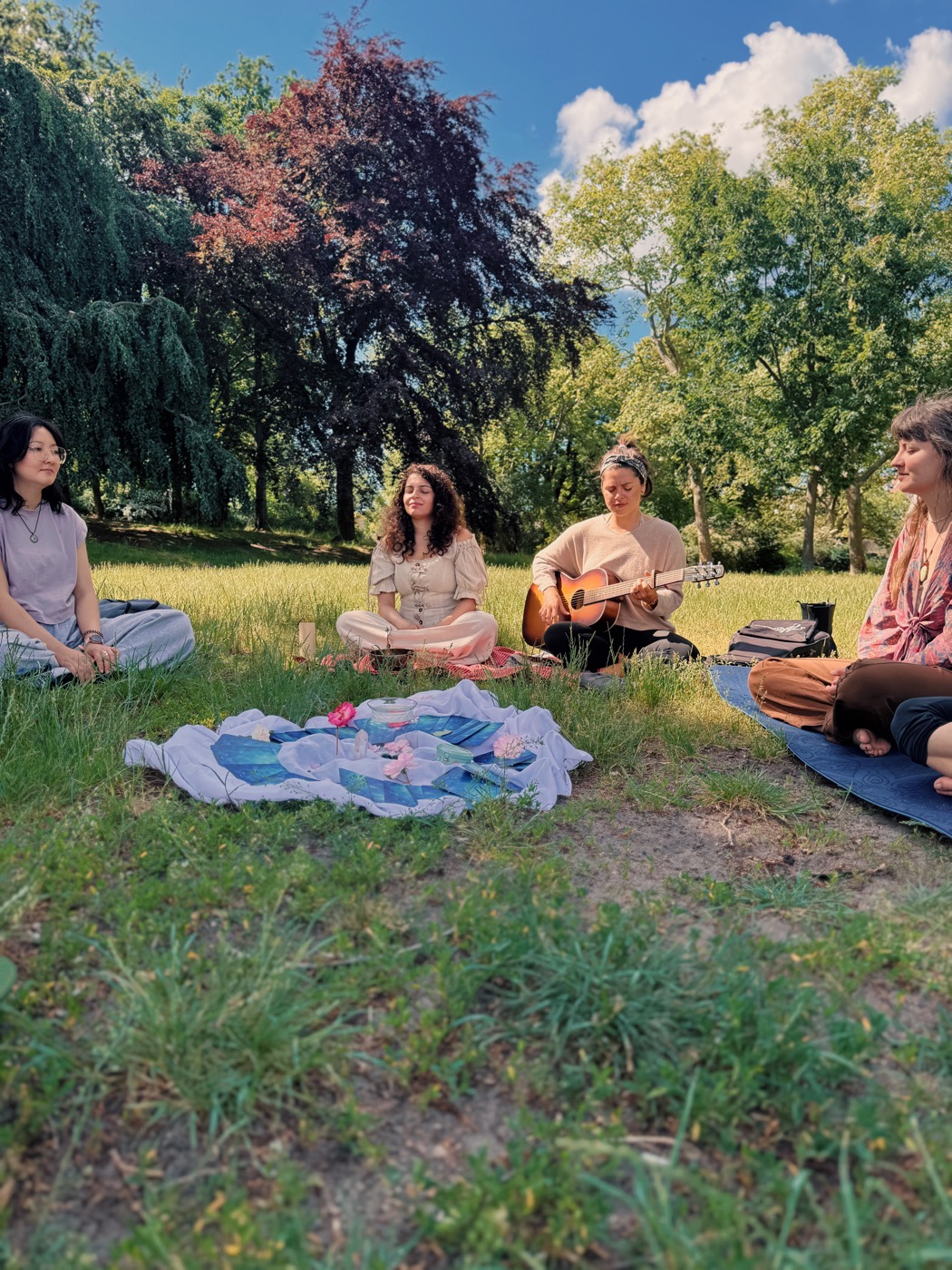 Women's Singing & Movement Circle, Viktoriapark June 2026